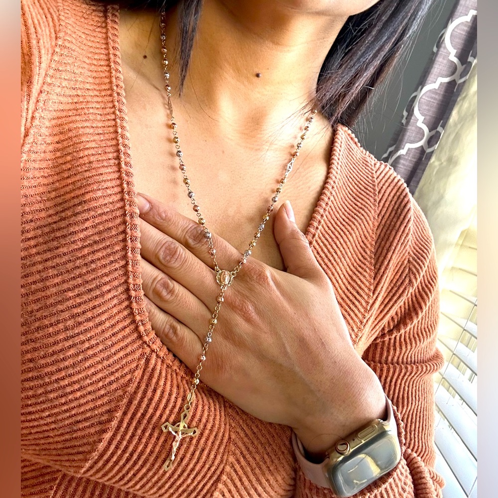 14kt Gold rosary multicolored